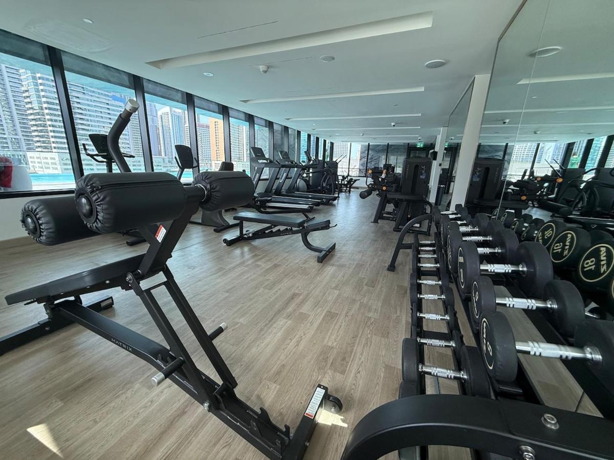 Elegant & Luxury 2Br Apartment Burj And Canal View Sabkhah Exterior photo