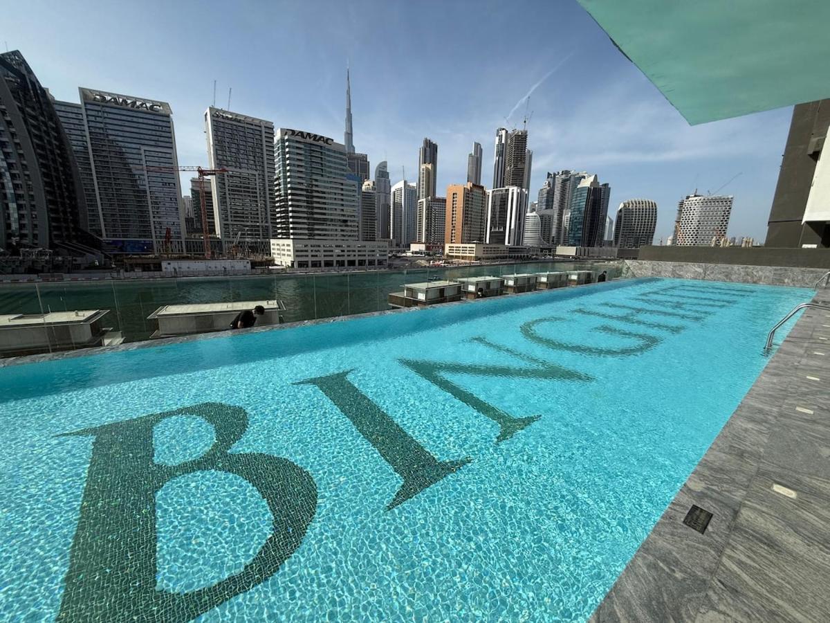 Elegant & Luxury 2Br Apartment Burj And Canal View Sabkhah Exterior photo