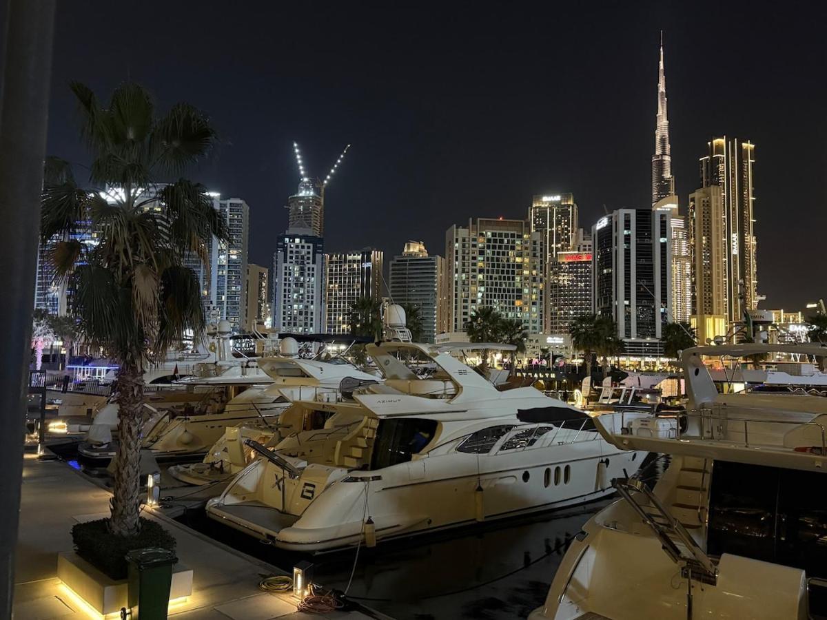 Elegant & Luxury 2Br Apartment Burj And Canal View Sabkhah Exterior photo